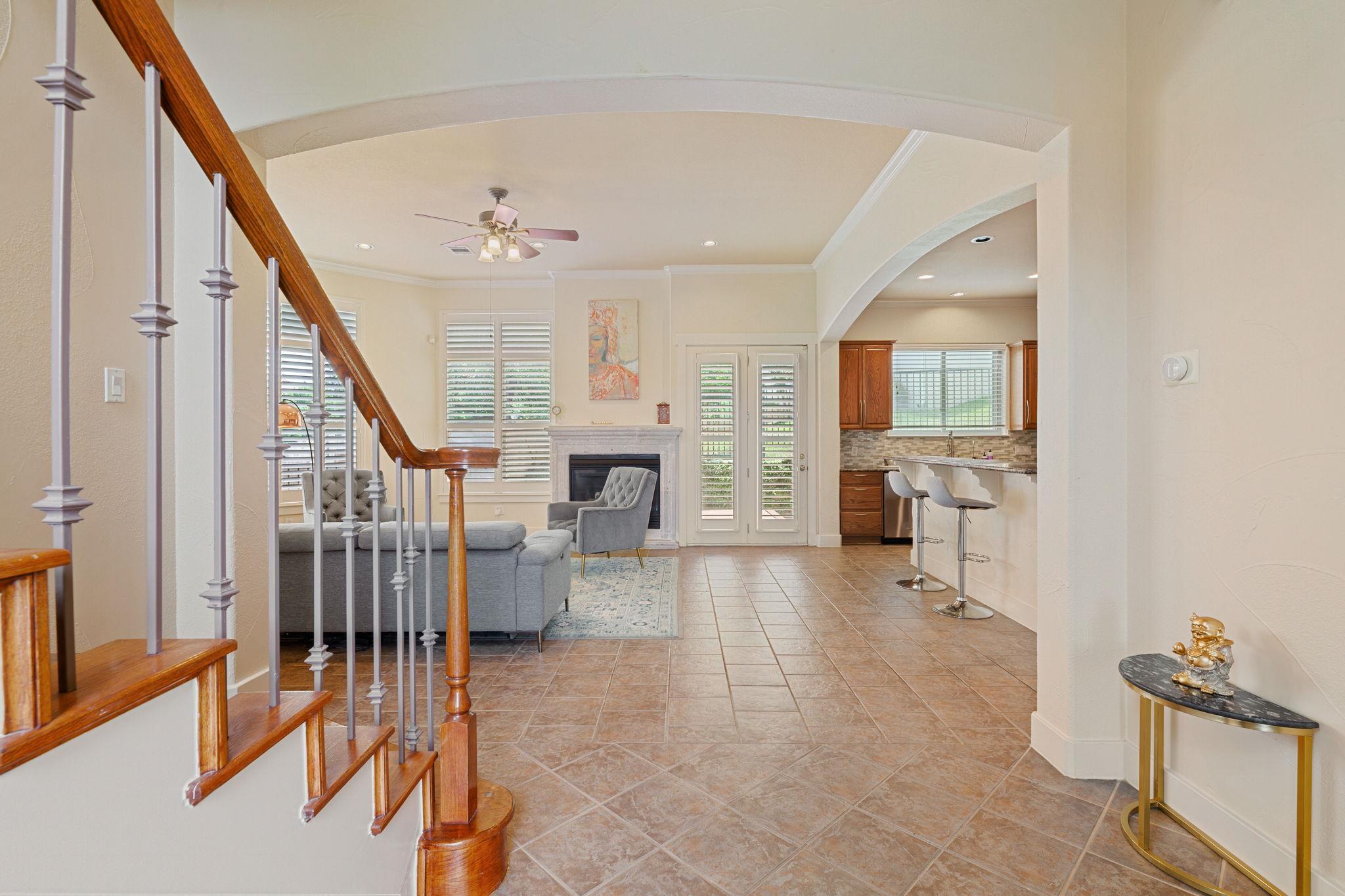 2800 Waymaker WAY 63