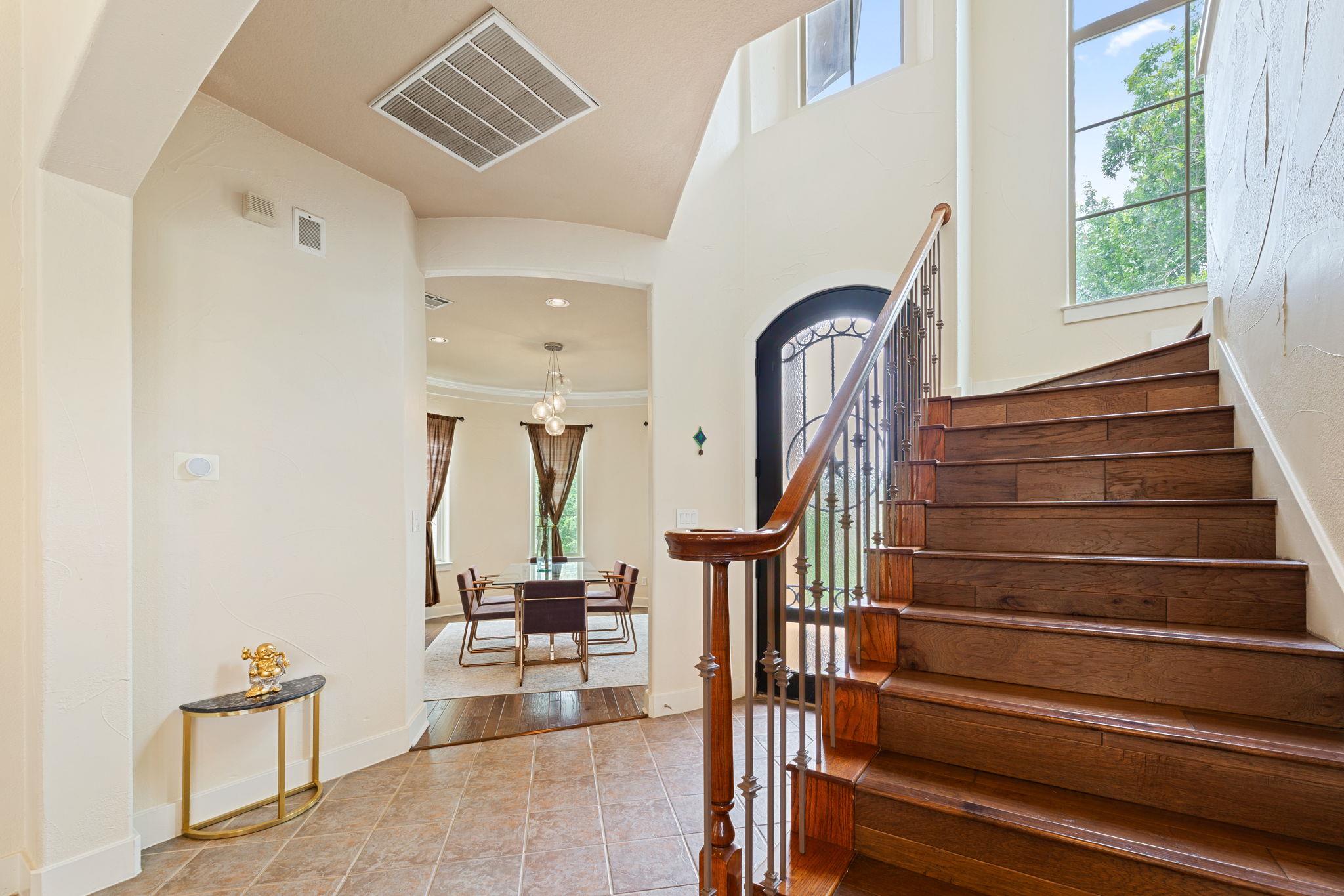 2800 Waymaker WAY 63