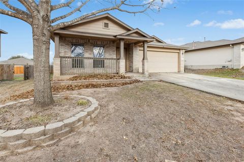 Photo of 386 Paddington DR, Kyle, TX 78640 (MLS # 4346077)