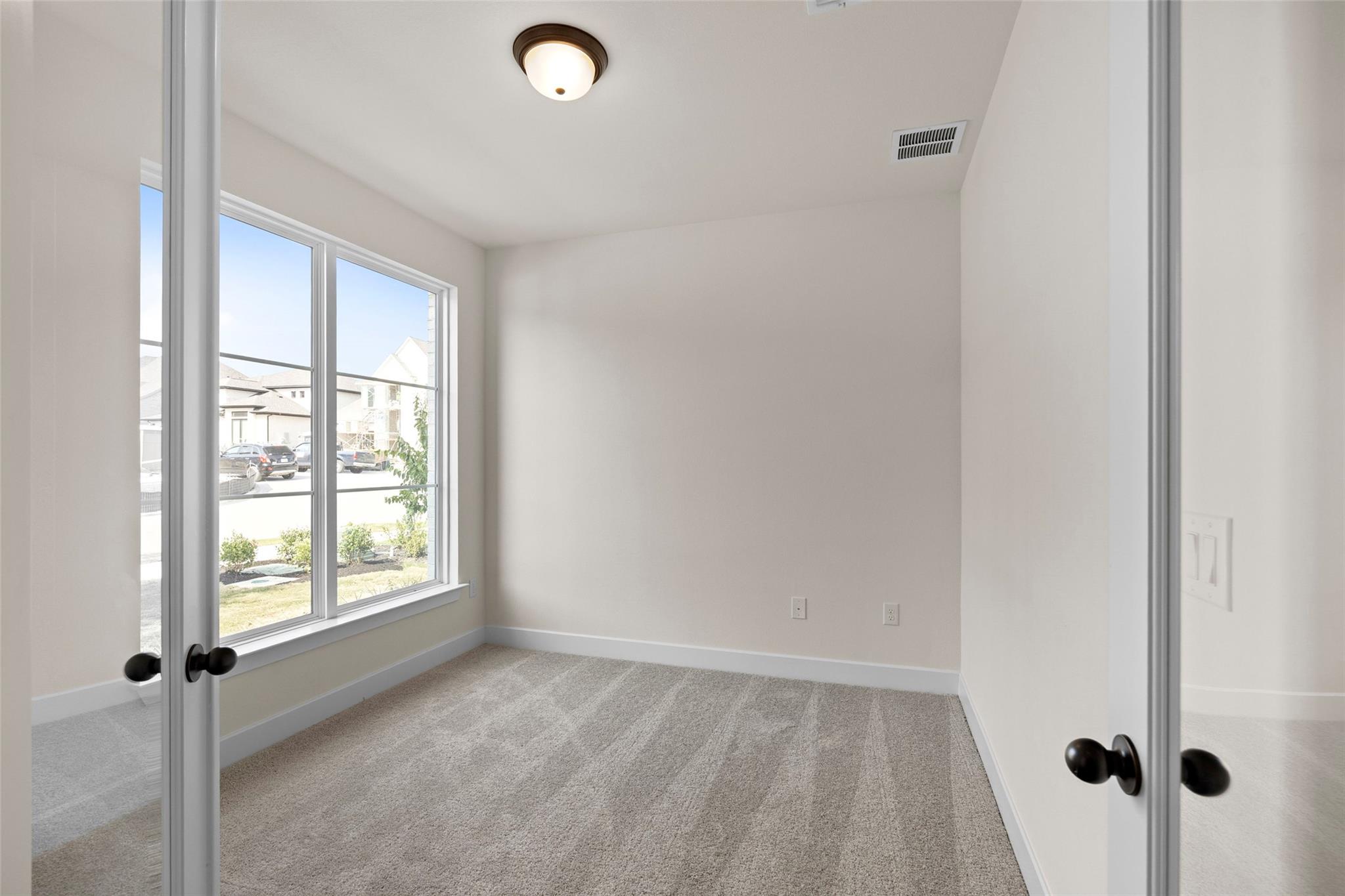 1509 Rodeo Ridge DR