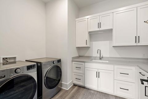 Tiny photo for 5624 Sombria CT, Austin, TX 78738 (MLS # 9865841)