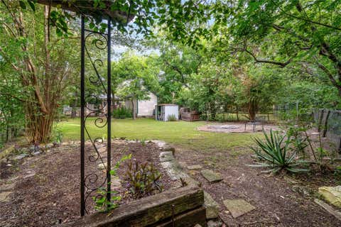 Tiny photo for 5213 Leralynn ST, Austin, TX 78751 (MLS # 1329620)