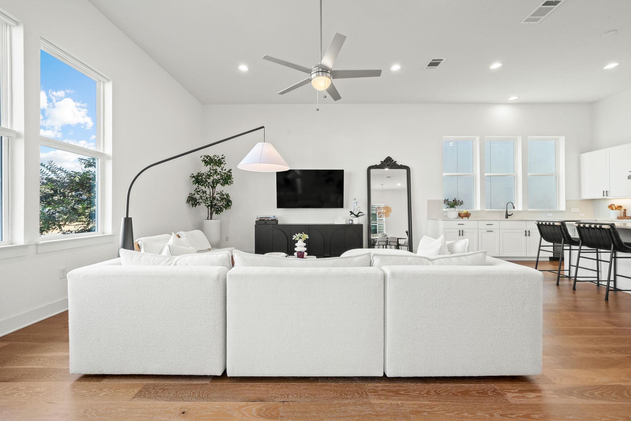 6109 Sendero Hills PKWY