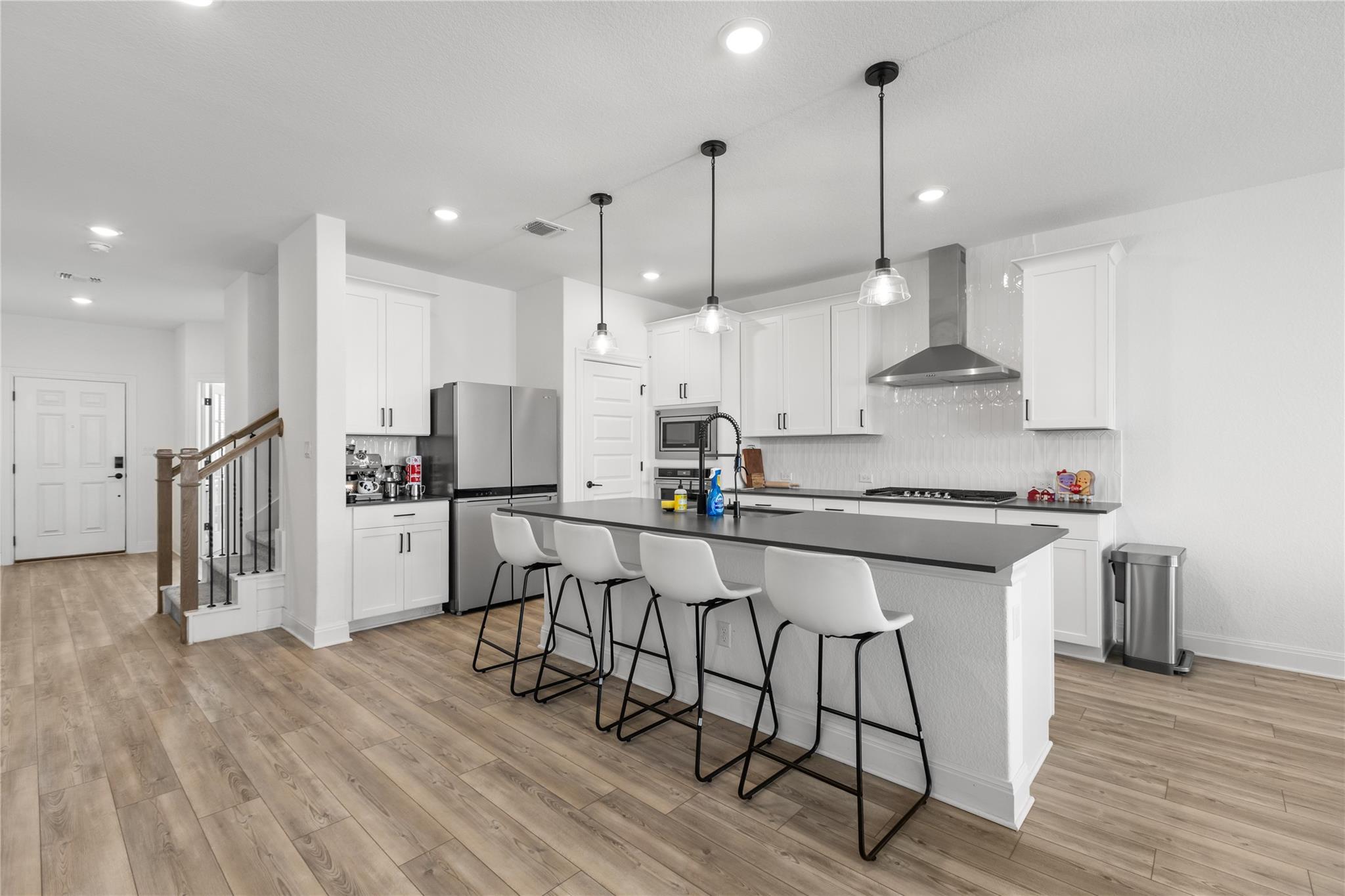 12120 Paseo De Los Lagos LN