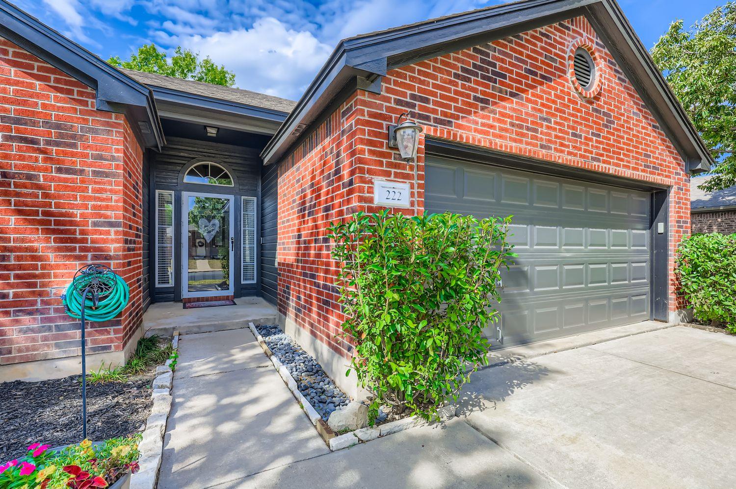 222 Claris LN