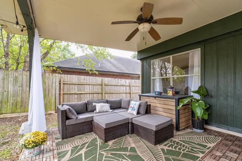 Tiny photo for 9325 Linkmeadow DR, Austin, TX 78748 (MLS # 1225420)