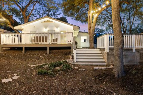 Tiny photo for 1505 Summit ST, Austin, TX 78741 (MLS # 9452678)