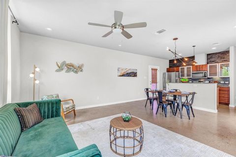 Tiny photo for 5325 Sendero Hills PKWY, Austin, TX 78724 (MLS # 2162636)