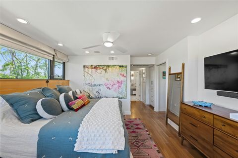 Tiny photo for 2409 East Side DR, Austin, TX 78704 (MLS # 9858359)