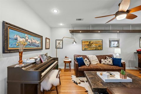 Tiny photo for 2409 East Side DR, Austin, TX 78704 (MLS # 9858359)