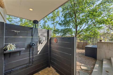 Tiny photo for 2409 East Side DR, Austin, TX 78704 (MLS # 9858359)