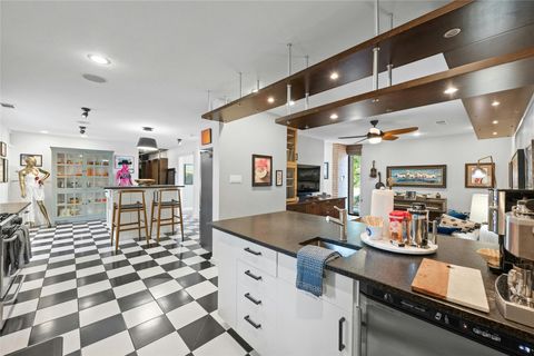 Tiny photo for 2409 East Side DR, Austin, TX 78704 (MLS # 9858359)