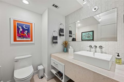 Tiny photo for 2409 East Side DR, Austin, TX 78704 (MLS # 9858359)