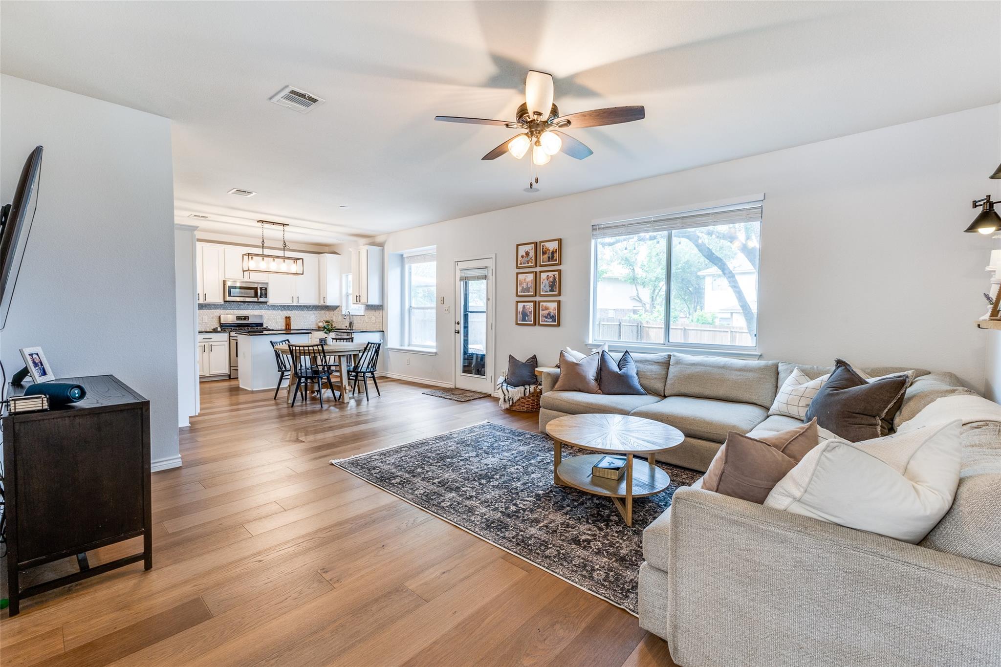 1161 Stone Forest TRL