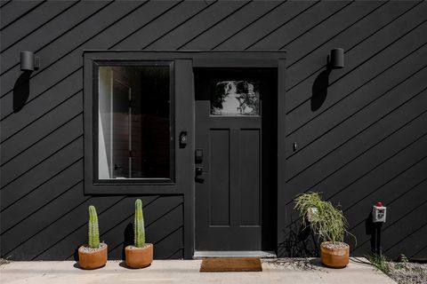 Photo of 708 Chicon ST, Austin, TX 78702 (MLS # 5355950)