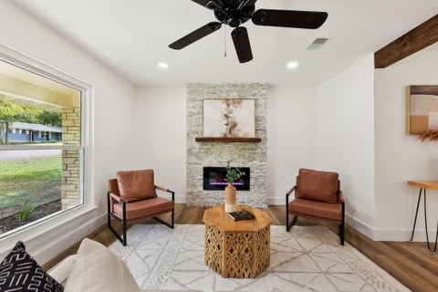 Tiny photo for 202 E Caddo ST, Austin, TX 78753 (MLS # 5715681)