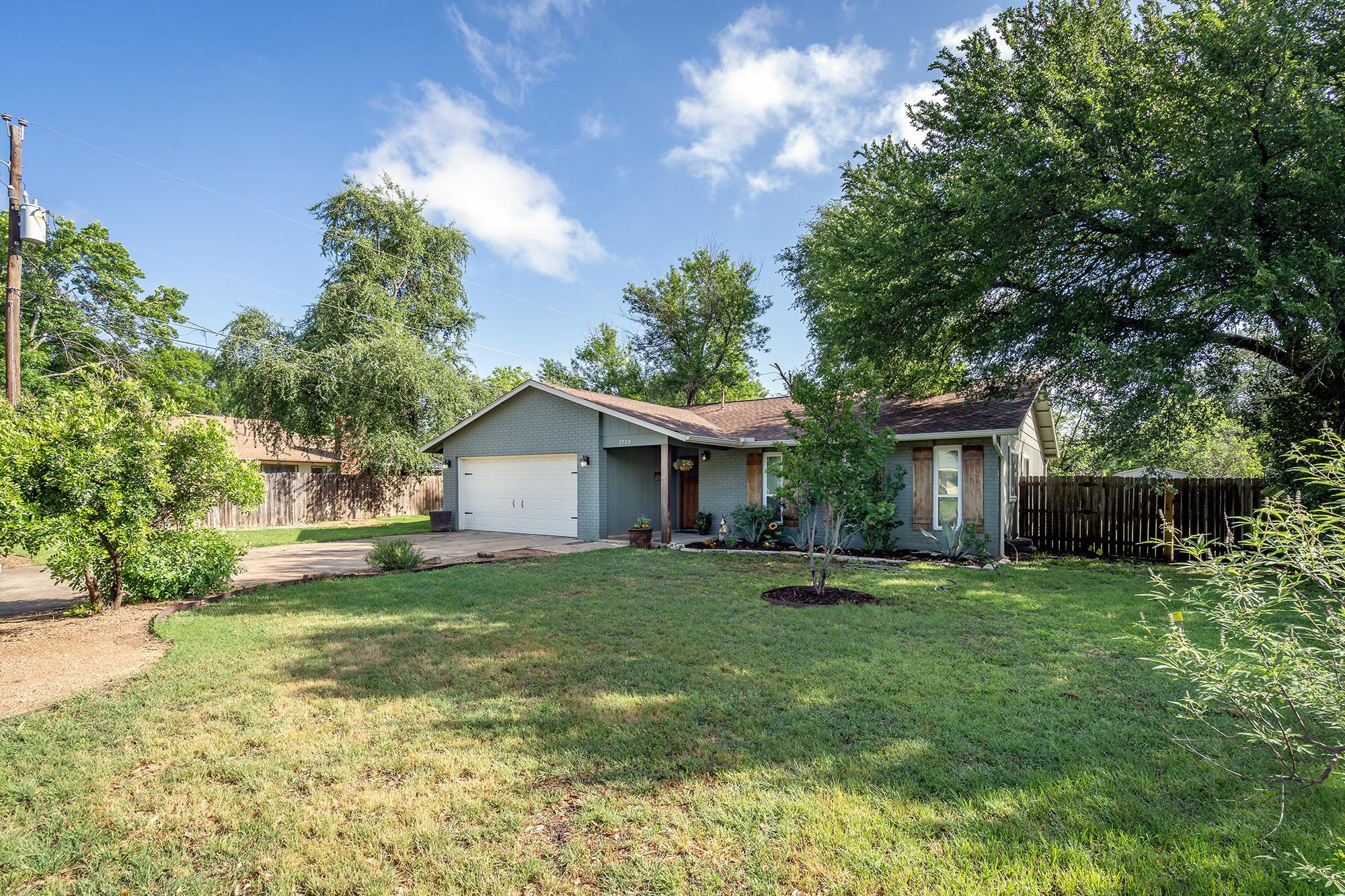 2703 Parker DR