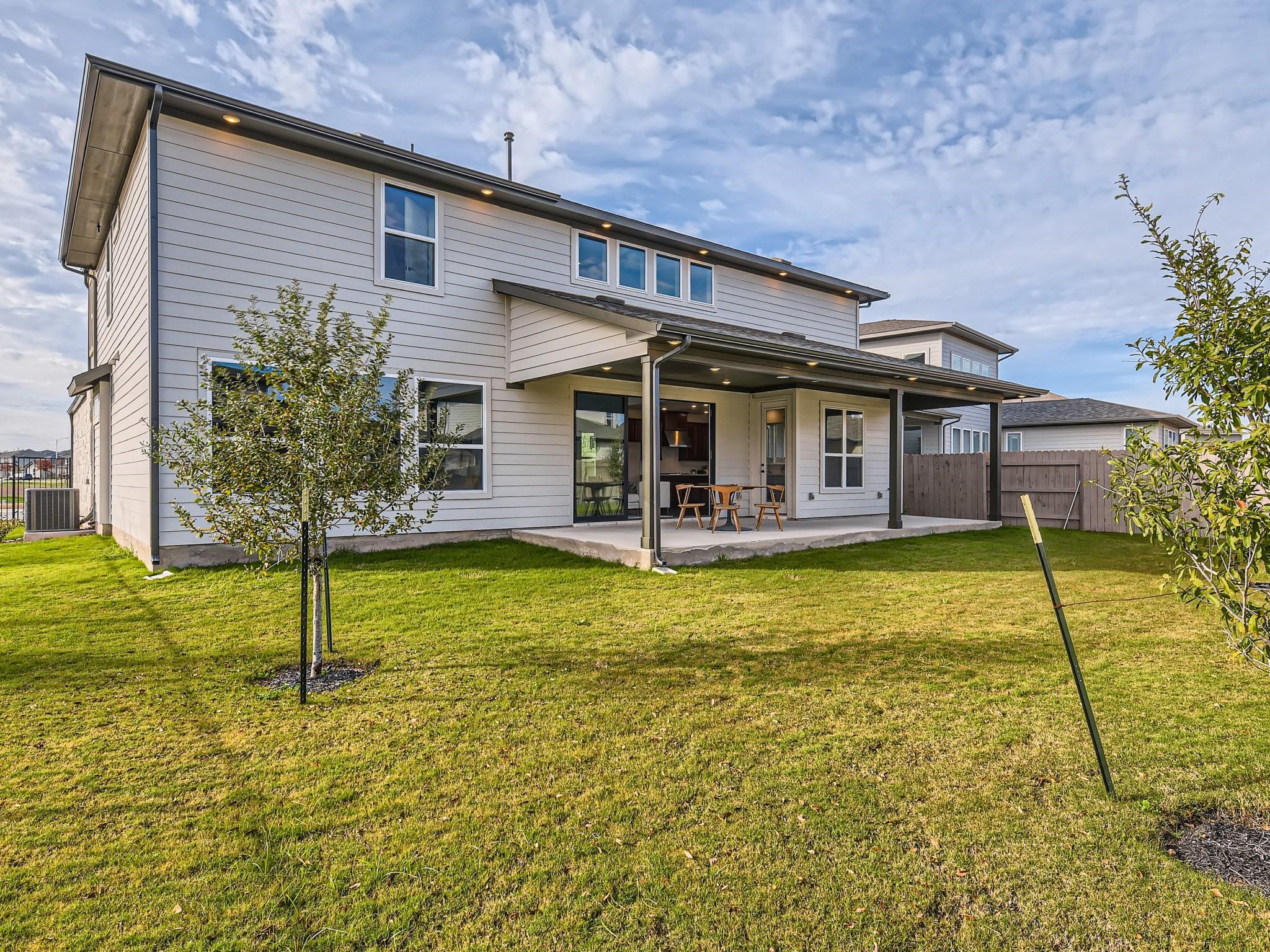 Austin, Texas 78744, United States, 4 Bedrooms Bedrooms, ,3 BathroomsBathrooms,Residential,Active,573