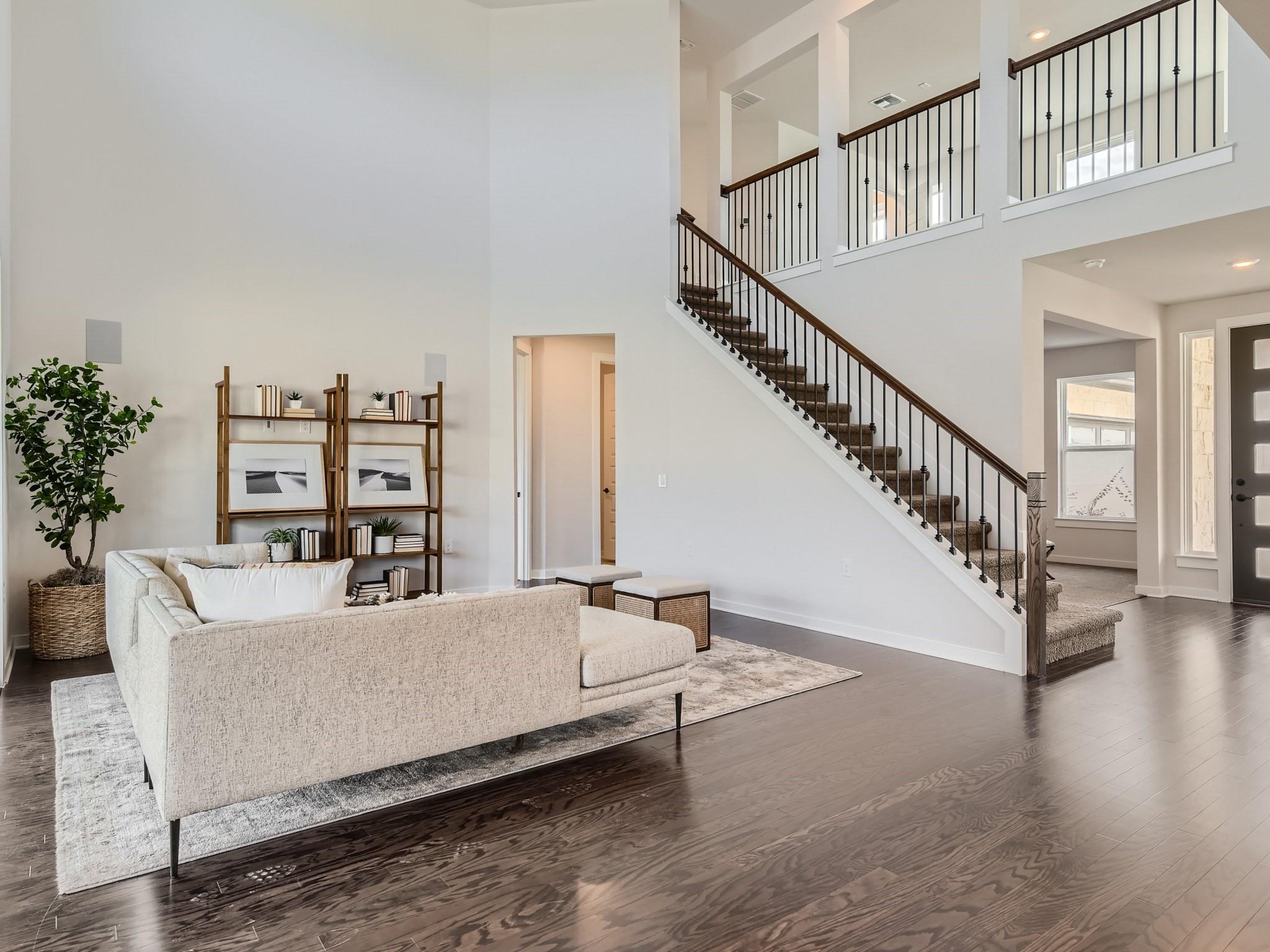 Austin, Texas 78744, United States, 4 Bedrooms Bedrooms, ,3 BathroomsBathrooms,Residential,Active,573