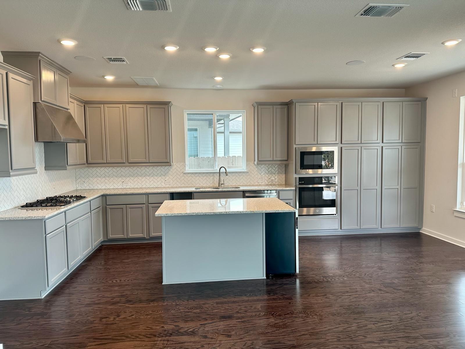 Austin, Texas 78744, United States, 4 Bedrooms Bedrooms, ,3 BathroomsBathrooms,Residential,Active,573