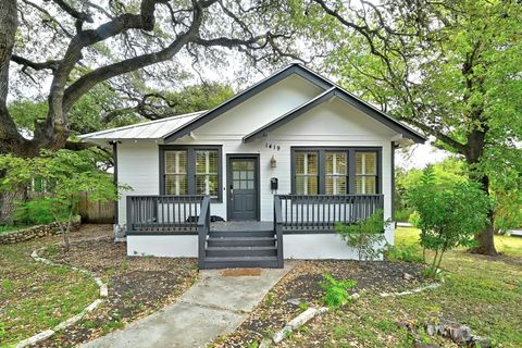 Photo of 1419 Travis Heights BLVD, Austin, TX 78704 (MLS # 9922669)