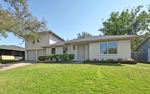 Photo of 5307 Gladstone DR, Austin, TX 78723 (MLS # 5121074)