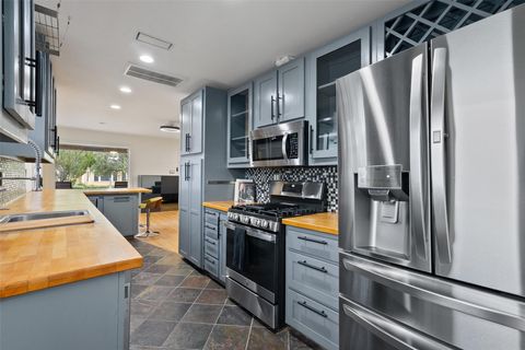 Tiny photo for 2906 Breeze TER, Austin, TX 78722 (MLS # 6600457)