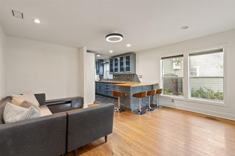 Tiny photo for 2906 Breeze TER, Austin, TX 78722 (MLS # 6600457)