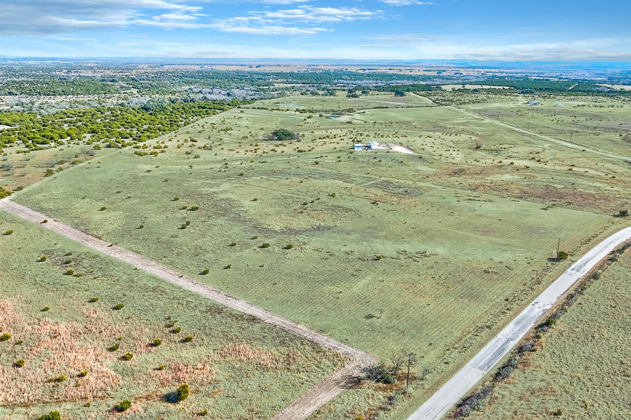 9902 County Road 2001
