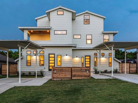 Photo of 6412 Carson RDG #B, Austin, TX 78741 (MLS # 2743220)