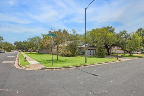 Tiny photo for 7701 Wakefield DR, Austin, TX 78749 (MLS # 4508213)