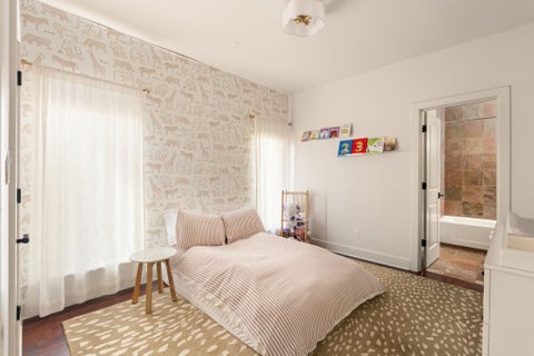 Tiny photo for 2324 Kinney RD, Austin, TX 78704 (MLS # 6603303)