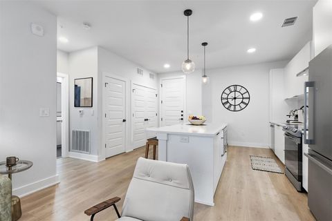 Tiny photo for 2500 Longview ST #418, Austin, TX 78705 (MLS # 8088772)