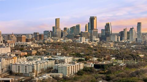 Photo of 2500 Longview ST #418, Austin, TX 78705 (MLS # 8088772)