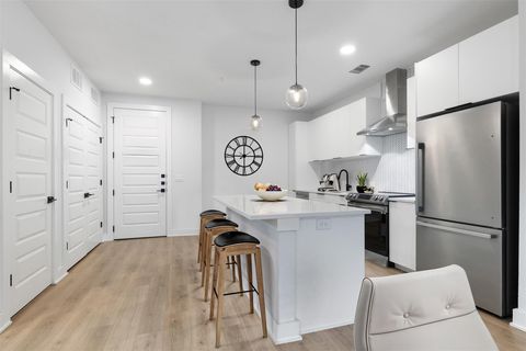 Tiny photo for 2500 Longview ST #418, Austin, TX 78705 (MLS # 8088772)