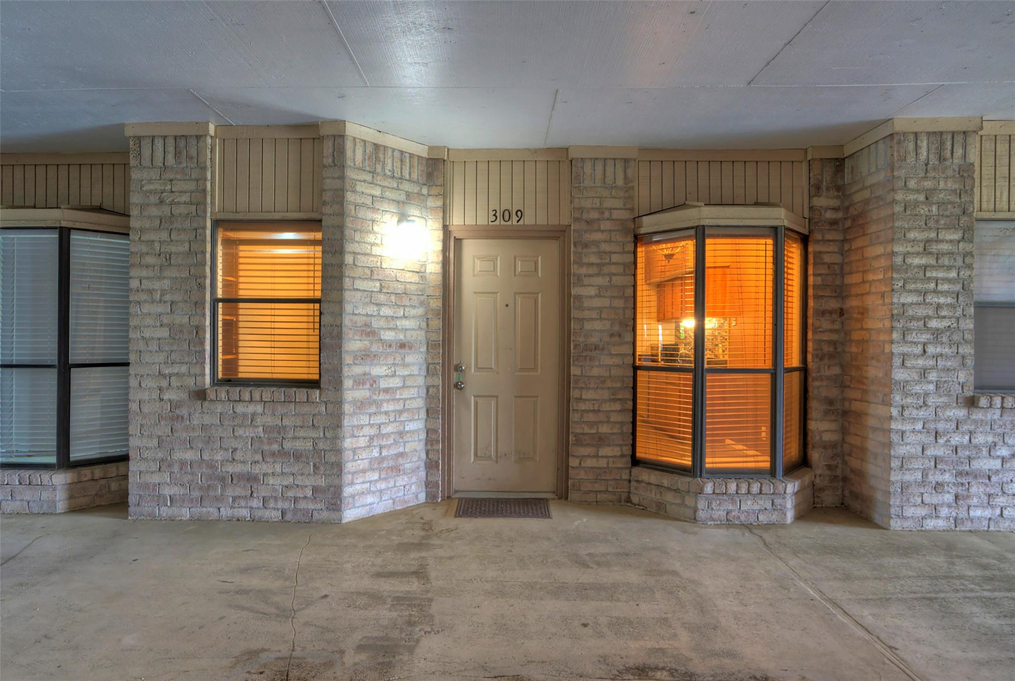 3316 Guadalupe ST 309