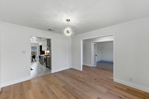 Tiny photo for 8909 Laurel Grove DR, Austin, TX 78758 (MLS # 8418583)