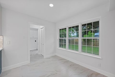 Tiny photo for 8909 Laurel Grove DR, Austin, TX 78758 (MLS # 8418583)