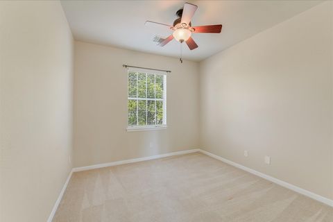 Tiny photo for 12701 Appaloosa Chase DR, Austin, TX 78732 (MLS # 7315101)