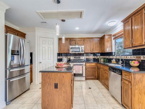 Tiny photo for 824 Whitehall DR, Pflugerville, TX 78660 (MLS # 3733139)