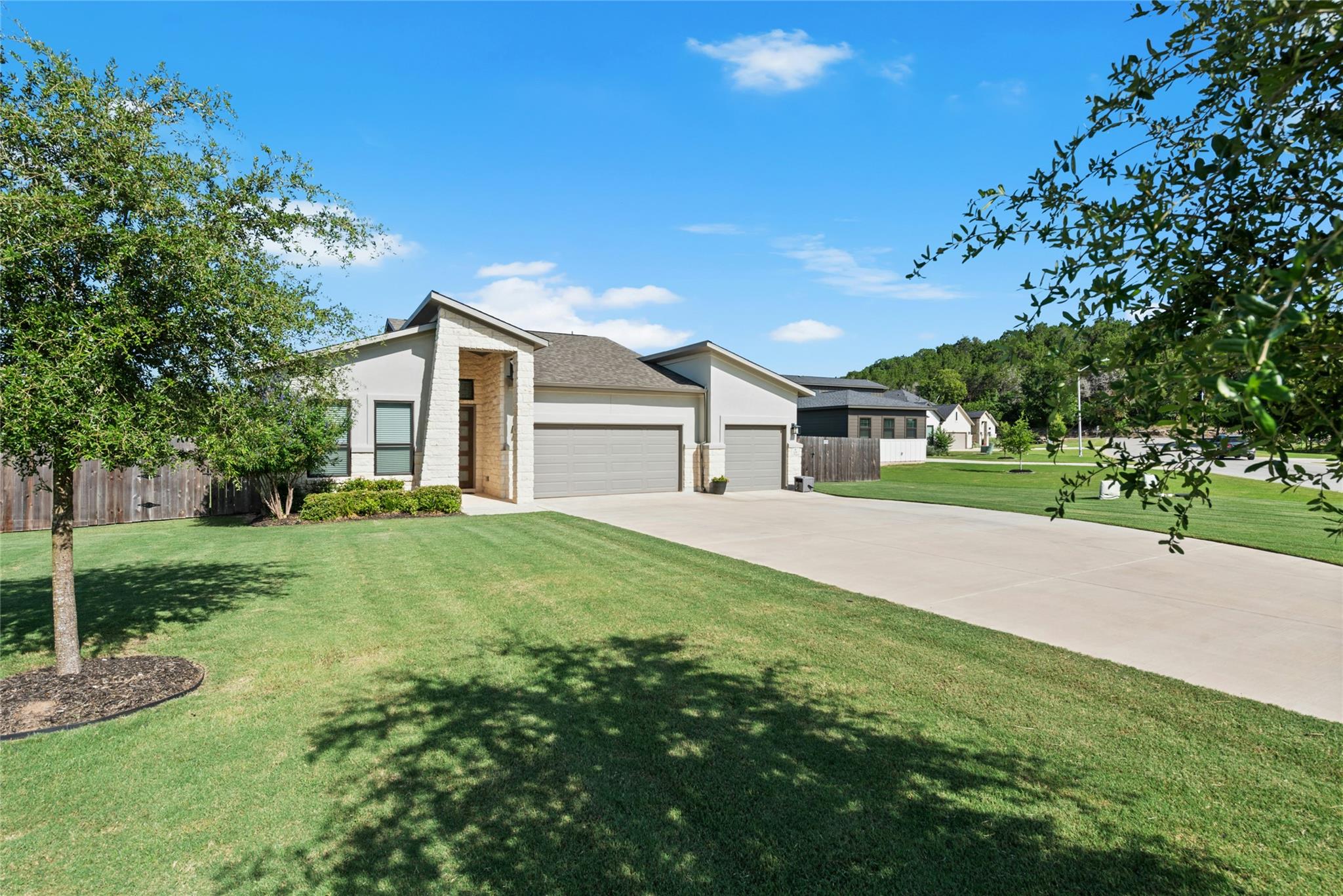 108 Hamilton BR