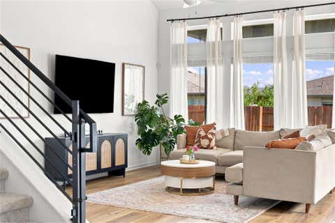 Tiny photo for 8204 Yokohama TER, Austin, TX 78744 (MLS # 2211991)