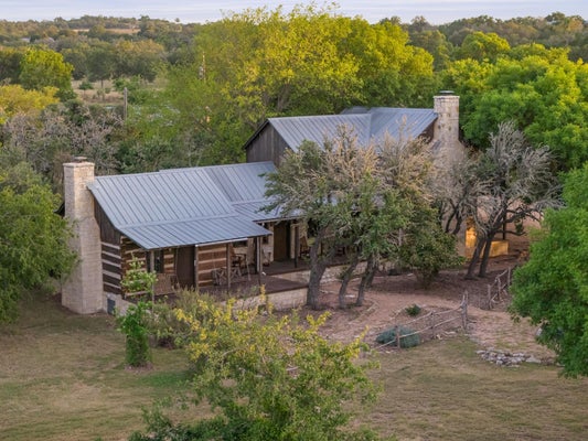 401 CLEAR CREEK LN, FREDERICKSBURG, TX 78624 - Image 4e113fc2ad38bbac61e0d3615b5c2e46/2801955027