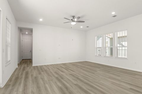 Tiny photo for 7505 Boyd Haven DR, Austin, TX 78744 (MLS # 8225100)