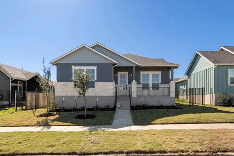 Photo of 7505 Boyd Haven DR, Austin, TX 78744 (MLS # 8225100)