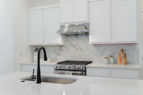 Tiny photo for 604 Grapeleaf DR, Lakeway, TX 78738 (MLS # 9522582)