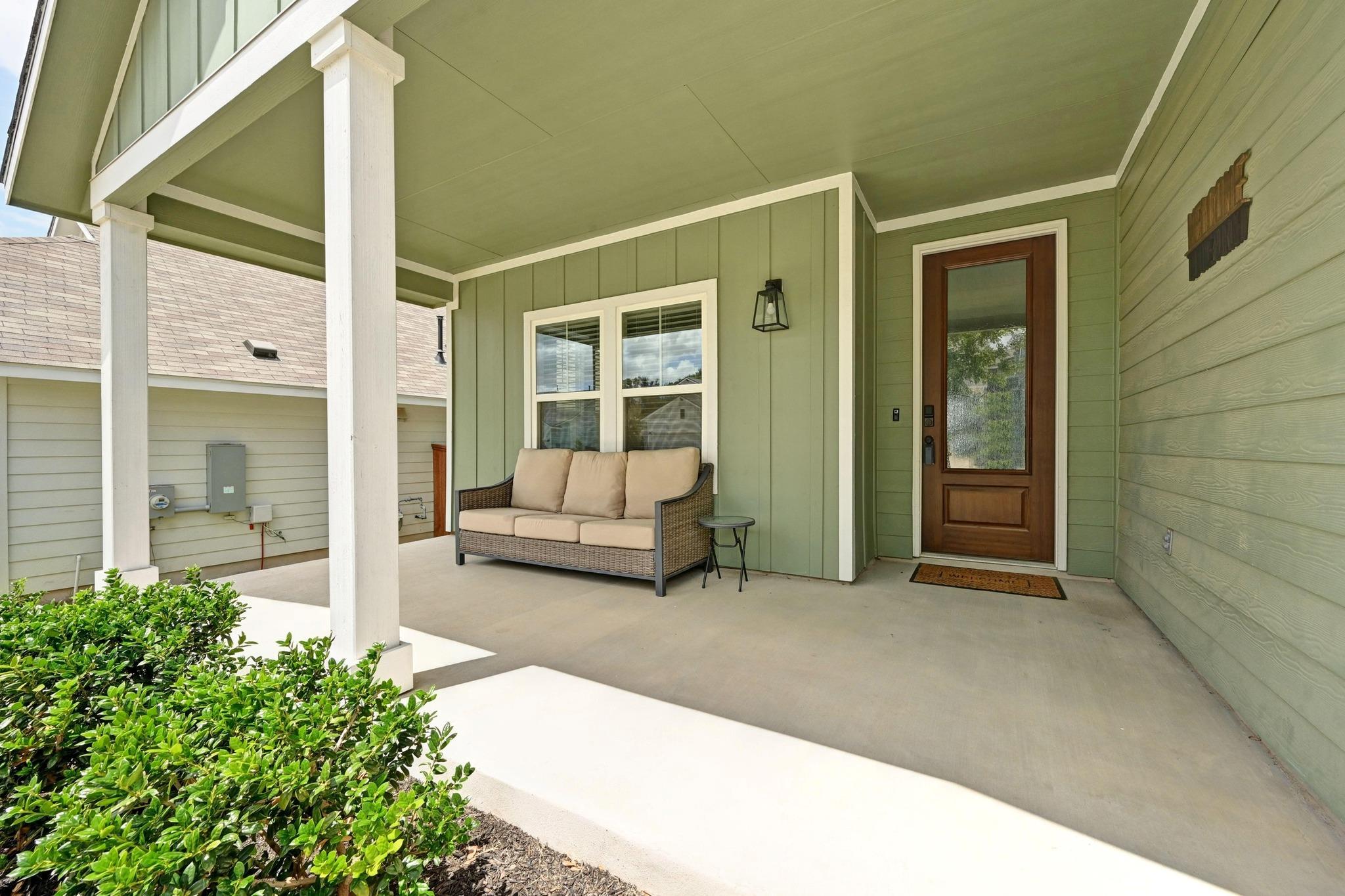 153 Broken Oak DR