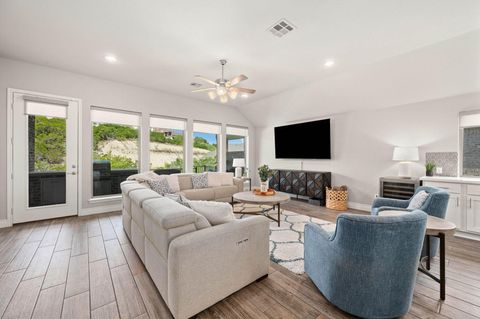 Tiny photo for 17904 Dufour DR, Austin, TX 78738 (MLS # 1693132)