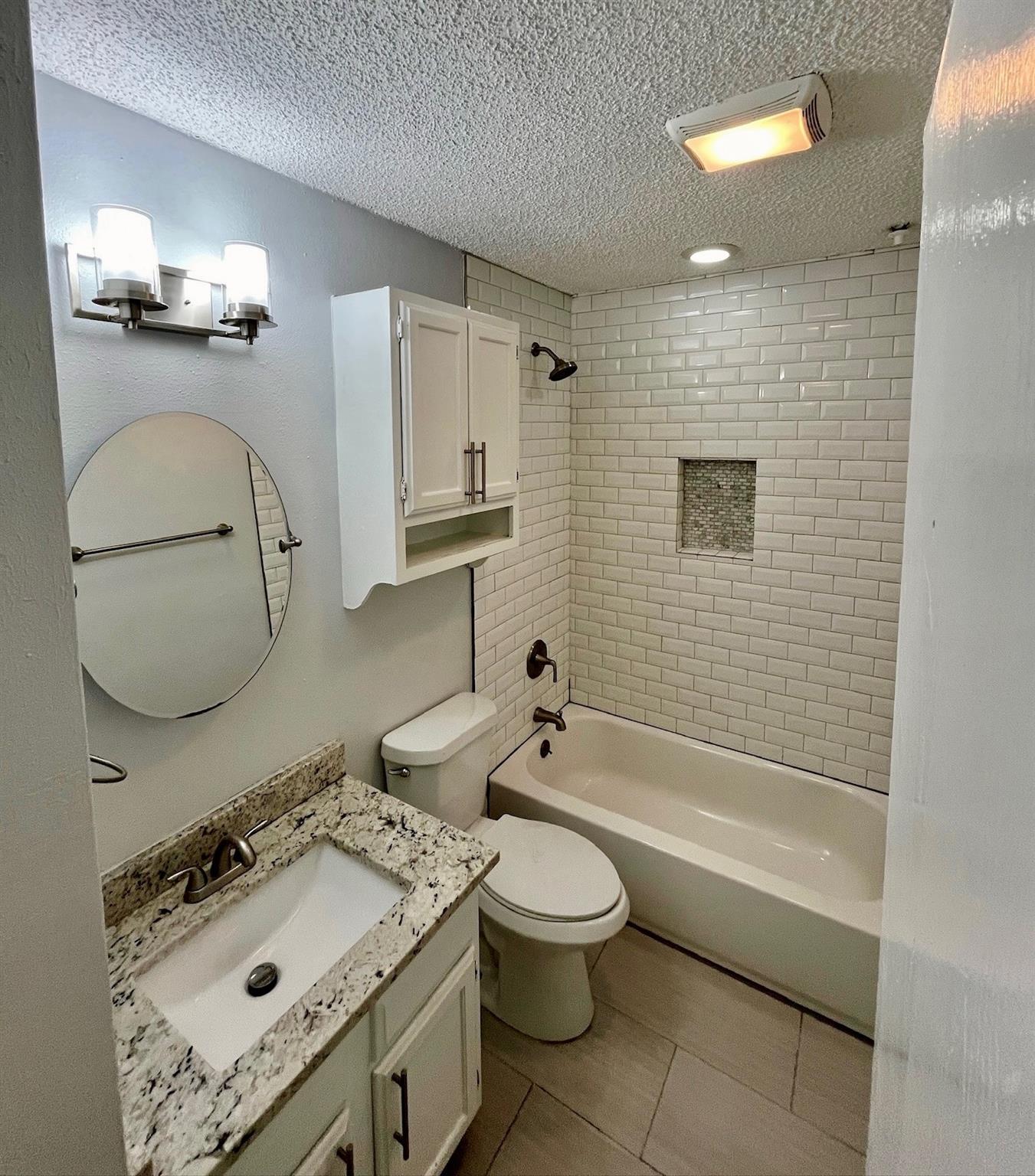 122 Hillside DR