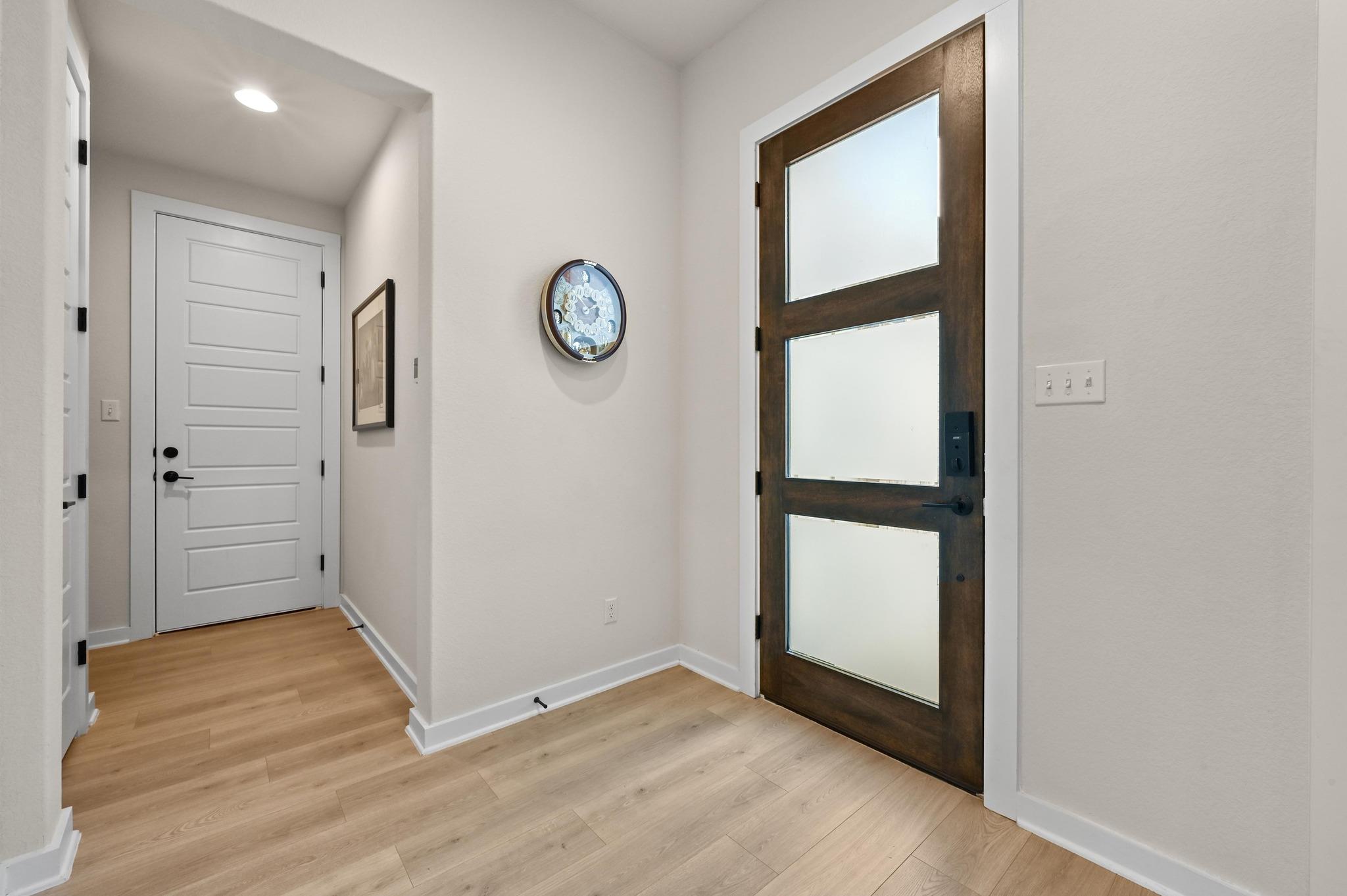 698 Coyote Creek WAY